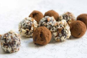 10 Cannabis Dark Chocolate Truffles