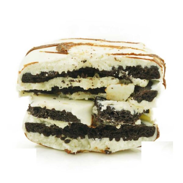 Get Wrecked Edibles – White Chocolate Dipped Oreo Cookies 300mg THC (Indica)