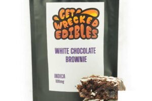 Get Wrecked Edibles – White Chocolate Brownie 100mg THC (Indica)