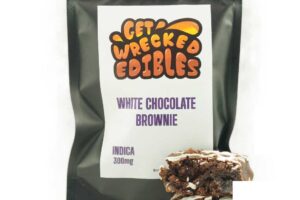 Get Wrecked Edibles – White Chocolate Brownie 300mg THC (Indica)
