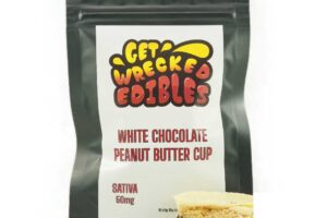Get Wrecked Edibles – White Chocolate Peanut Butter Cup 50mg THC (Sativa)