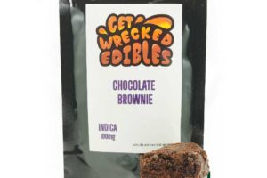 Get Wrecked Edibles – Chocolate Brownie 100mg THC (Indica)