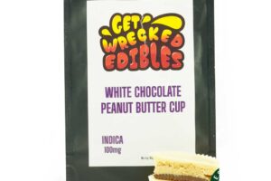 Get Wrecked Edibles – White Chocolate Peanut Butter Cup 100mg THC (Indica)