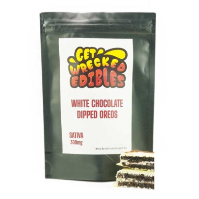 Get Wrecked Edibles – White Chocolate Dipped Oreo Cookies 300mg THC (Sativa)